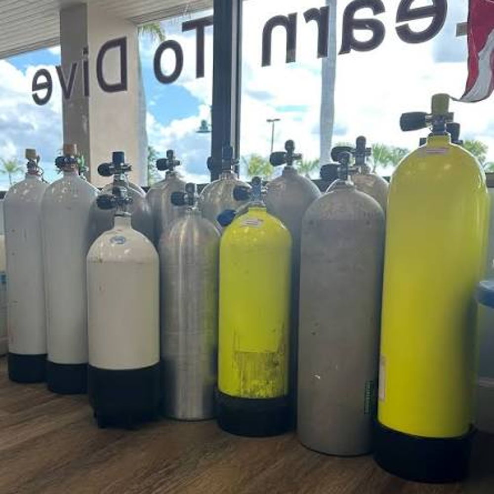 2nd hand scuba cylinders